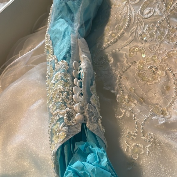 Vintage bridal gown (1989) - Picture 13 of 15